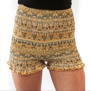 Free People Dream State Short Ruched Yellow Smocked Boho Shorts Size Small
